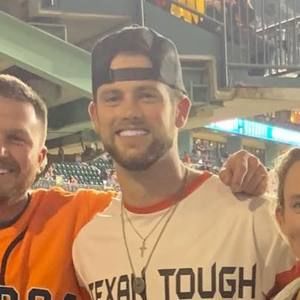 Meet your Posher, Kris